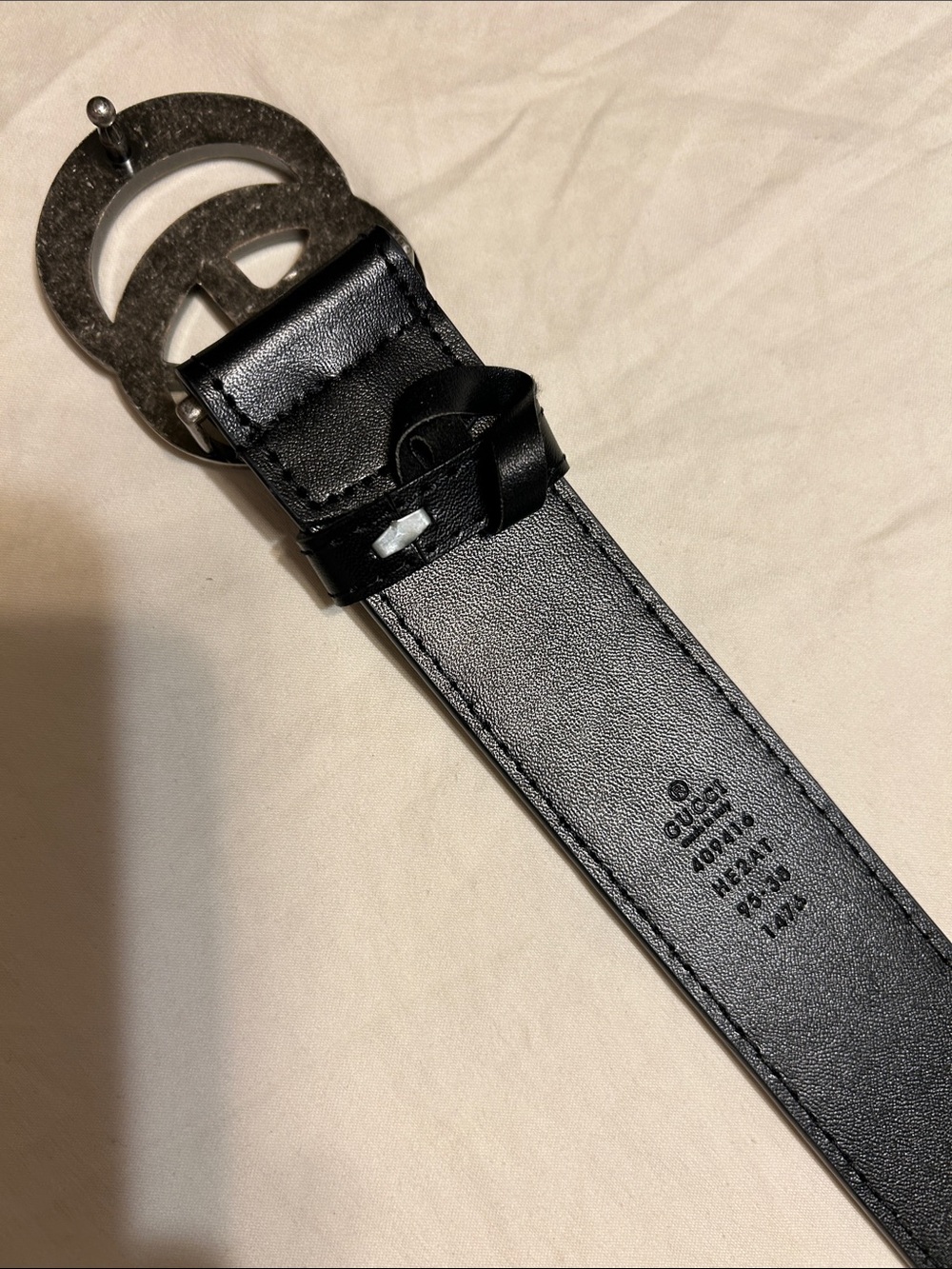 Gucci Black Leather Belt with Double G Silver-Tone Buckle - Picture 4 of 8